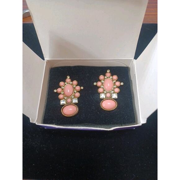 VTG 1995 Elizabeth Taylor for Avon Salmon Pink Cabochon Crystal Clip Earrings - Picture 6 of 10